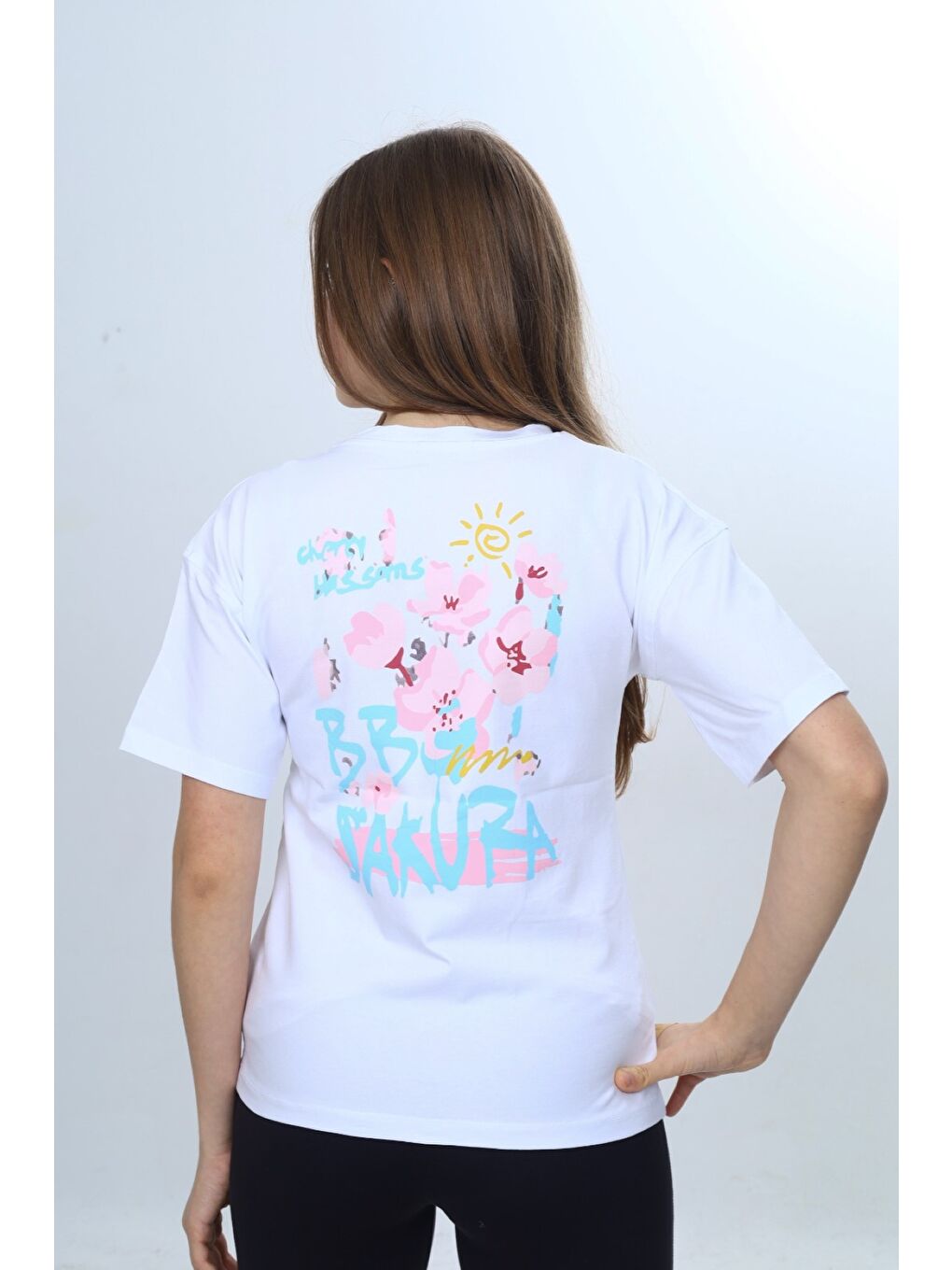 Beyaz Kız Çocuk Bisiklet Yaka Düşük Omuz Kısa Kollu Baskılı Tişört 25011-3