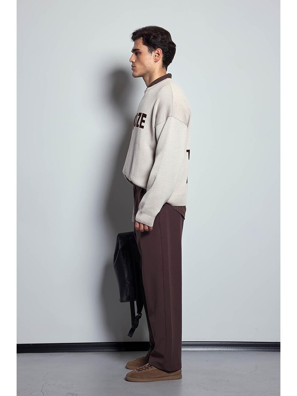 Erkek Oversize Yazı Baskılı Kazak Bej-4