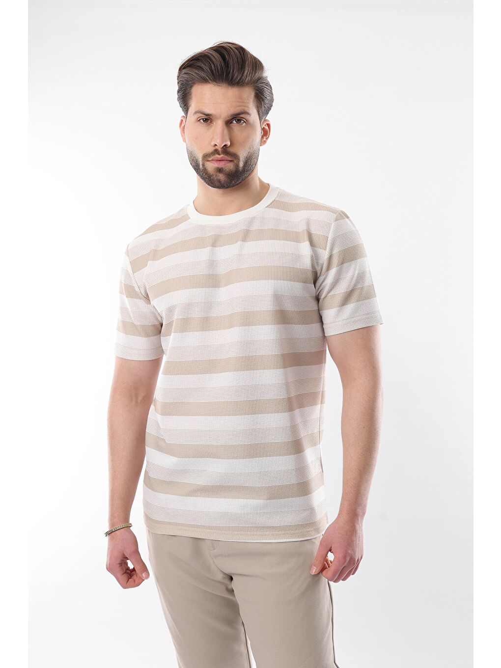 Bej Bisiklet Yaka Çizgili Erkek T-Shirt E7118