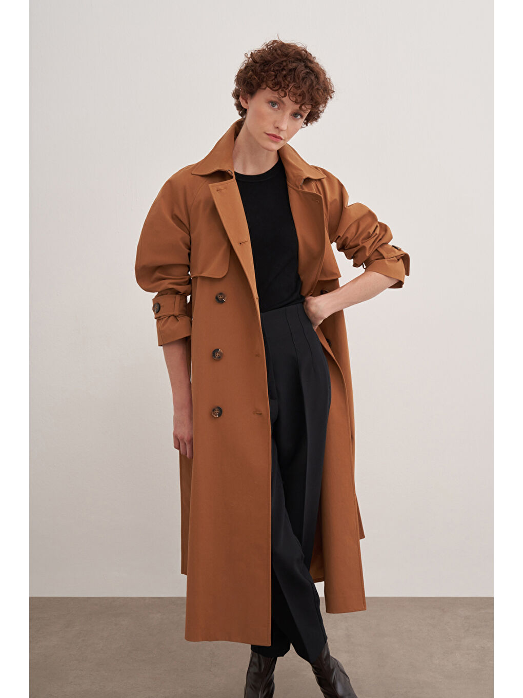 Kahverengi Çift Rüzgarlıklı Kruvaze Trençkot-2