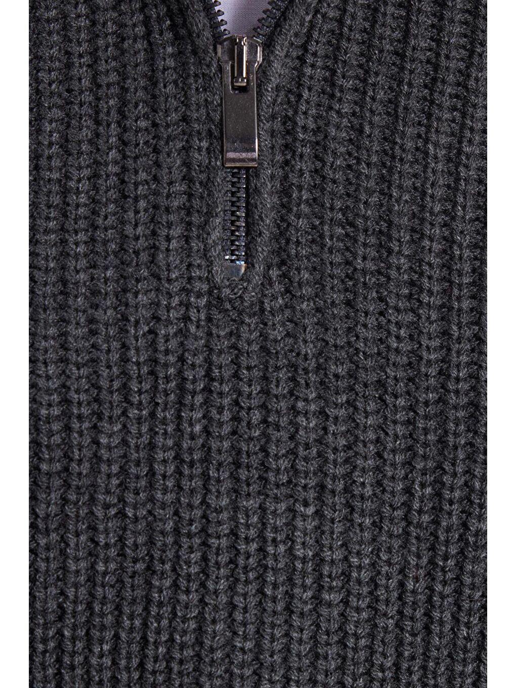 Erkek Slim Fit Dar Kesim Fermuarlı Gri Dik Yaka Triko Kazak-5