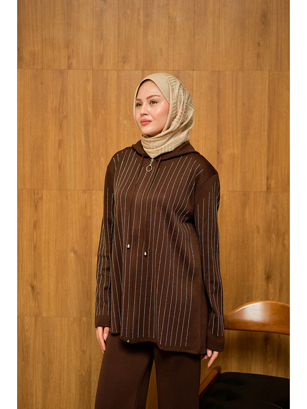 Kahverengi Kadın Taş Detay Triko Takım Kahve-1