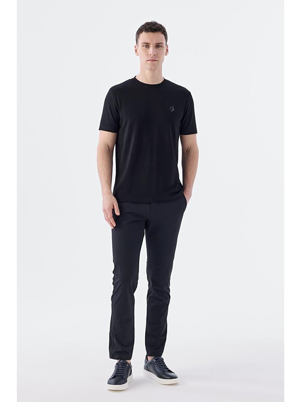 Siyah Slim Fit Bisiklet Yaka T-Shirt-1