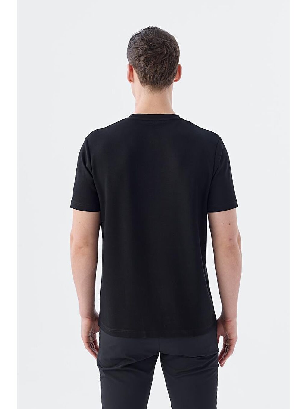 Siyah Slim Fit Bisiklet Yaka T-Shirt-3
