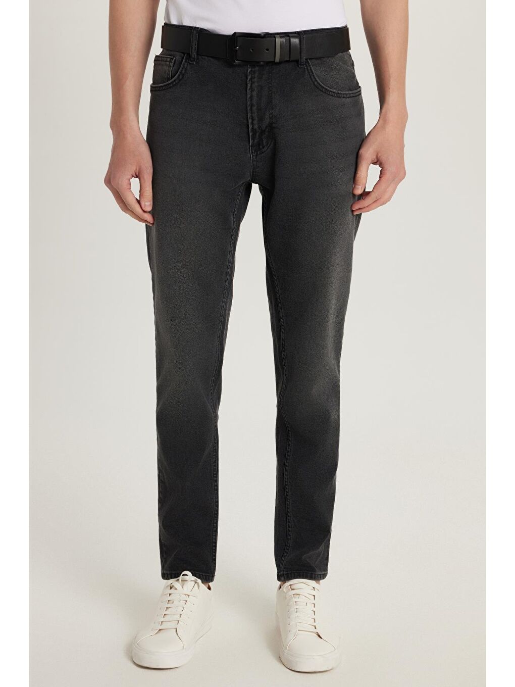 Erkek Regular Fit Normal Kesim Denim Yıkamalı Düz Paça Siyah Jean Pantolon