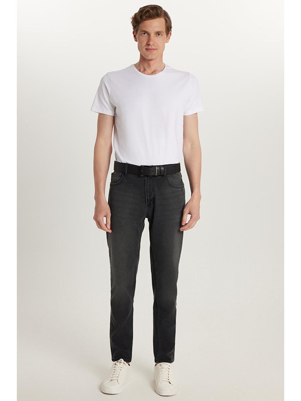 Erkek Regular Fit Normal Kesim Denim Yıkamalı Düz Paça Siyah Jean Pantolon-3