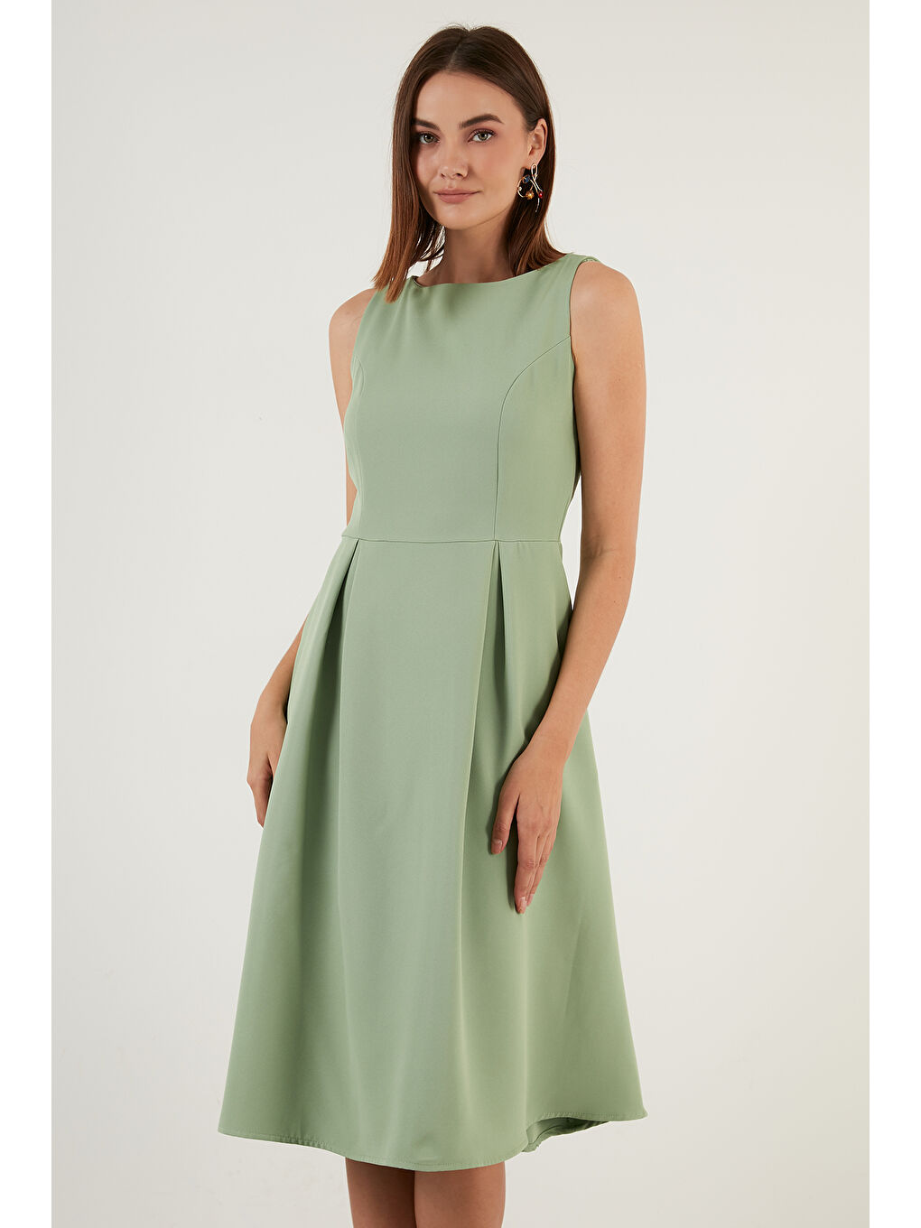 Yeşil Bisiklet Yaka Cepli Pileli Midi Kadın Elbise 6051963-3