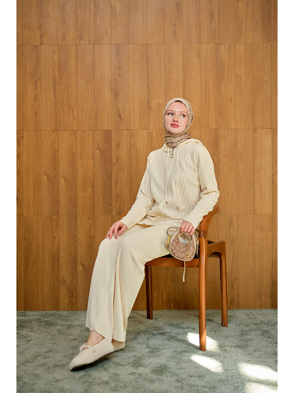 Ekru Kadın Taş Detay Triko Takım Krem-2