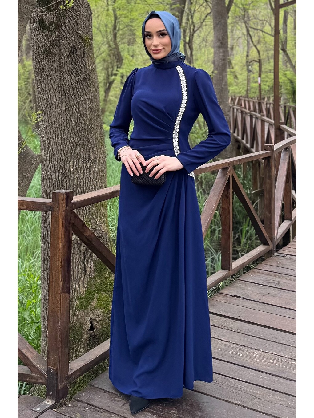 Mavi Kadın Taş İşlemeli Drapeli Büyük Beden Tesettür Abiye-2