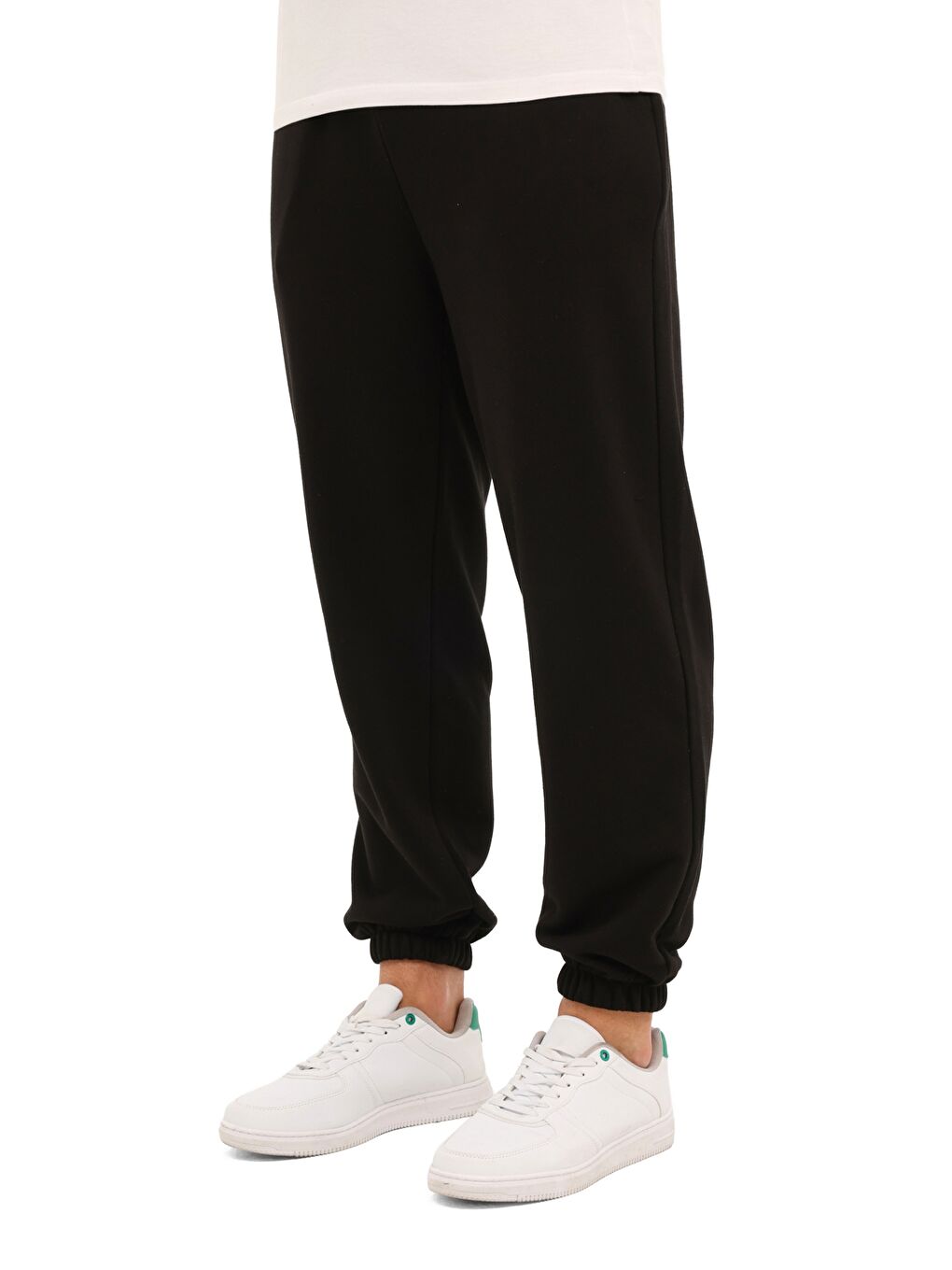 MB JG OVS 22SN326 6FX Siyah Erkek Eşofman Altı