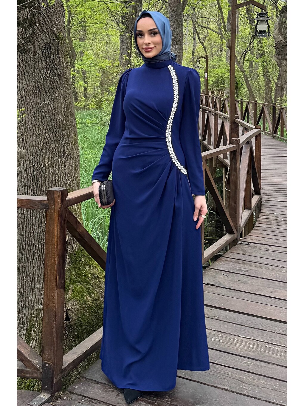 Mavi Kadın Taş İşlemeli Drapeli Büyük Beden Tesettür Abiye-4