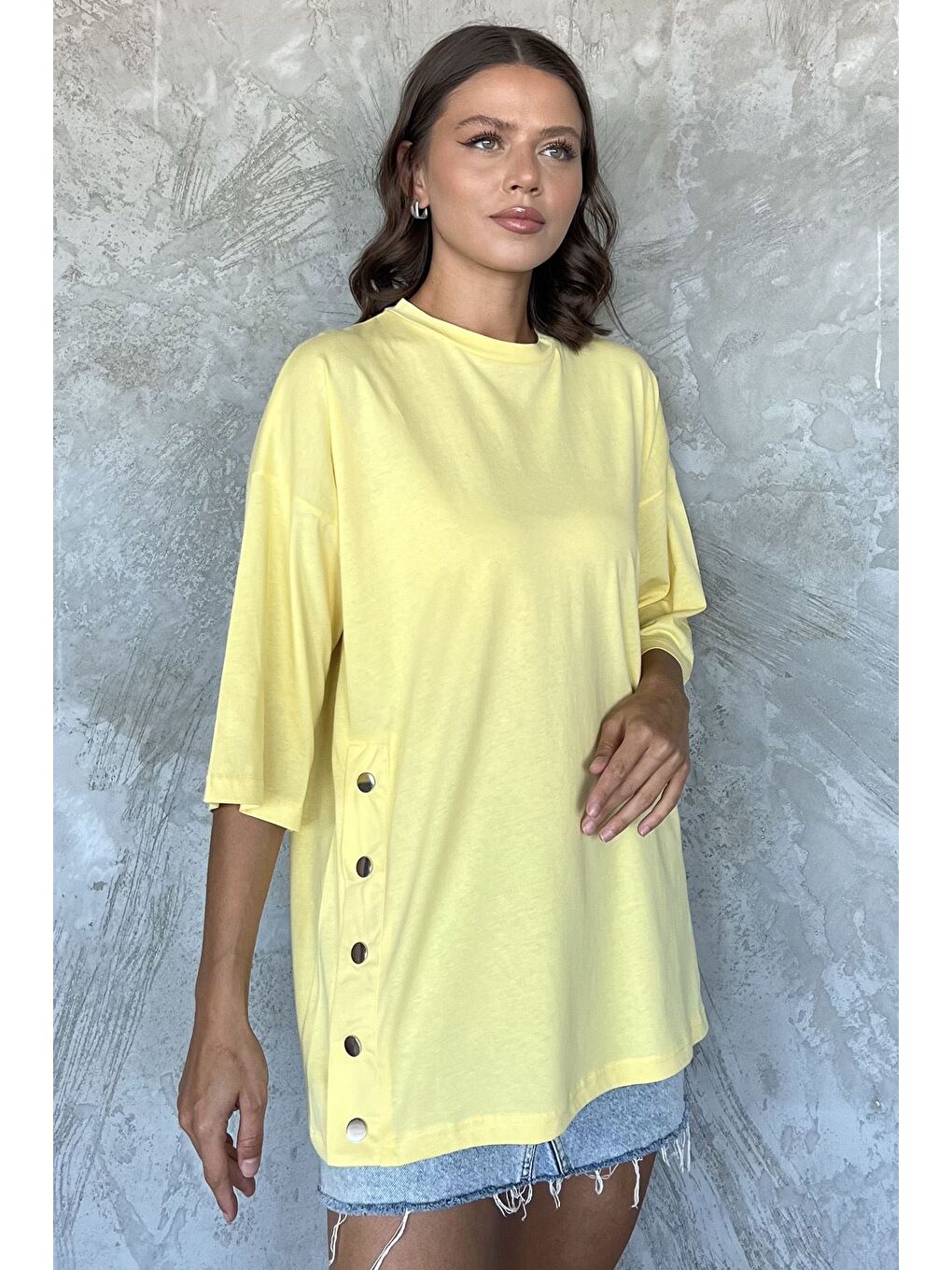 Sarı Yan Çıtçıtlı Oversize Tişört ( S-m-l-xl Uyumludur)-1