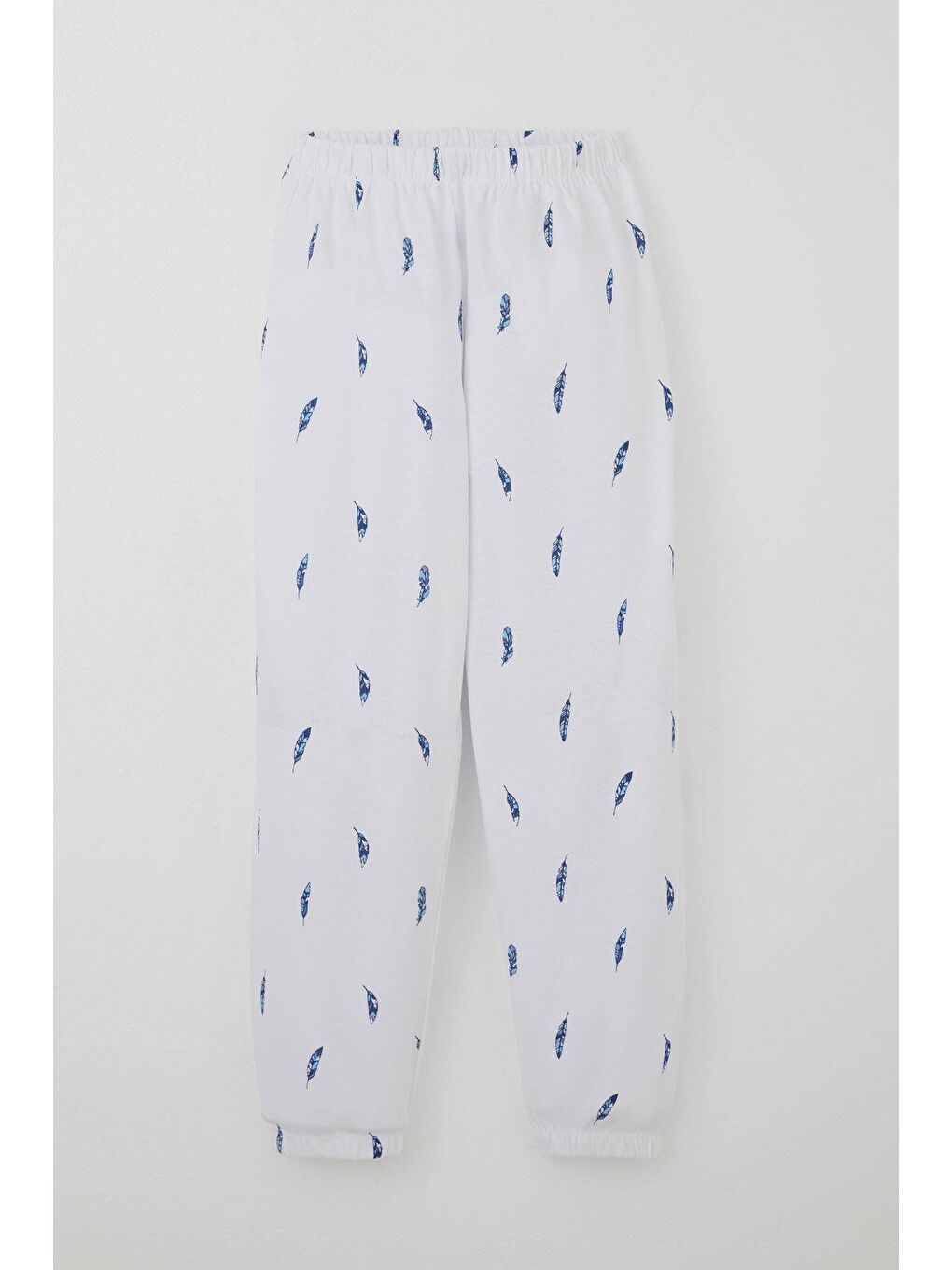 Erkek Çocuk Pijama Takımı Uçan Mavi Tüy Desenli Beyaz (4-8 Yaş)-2