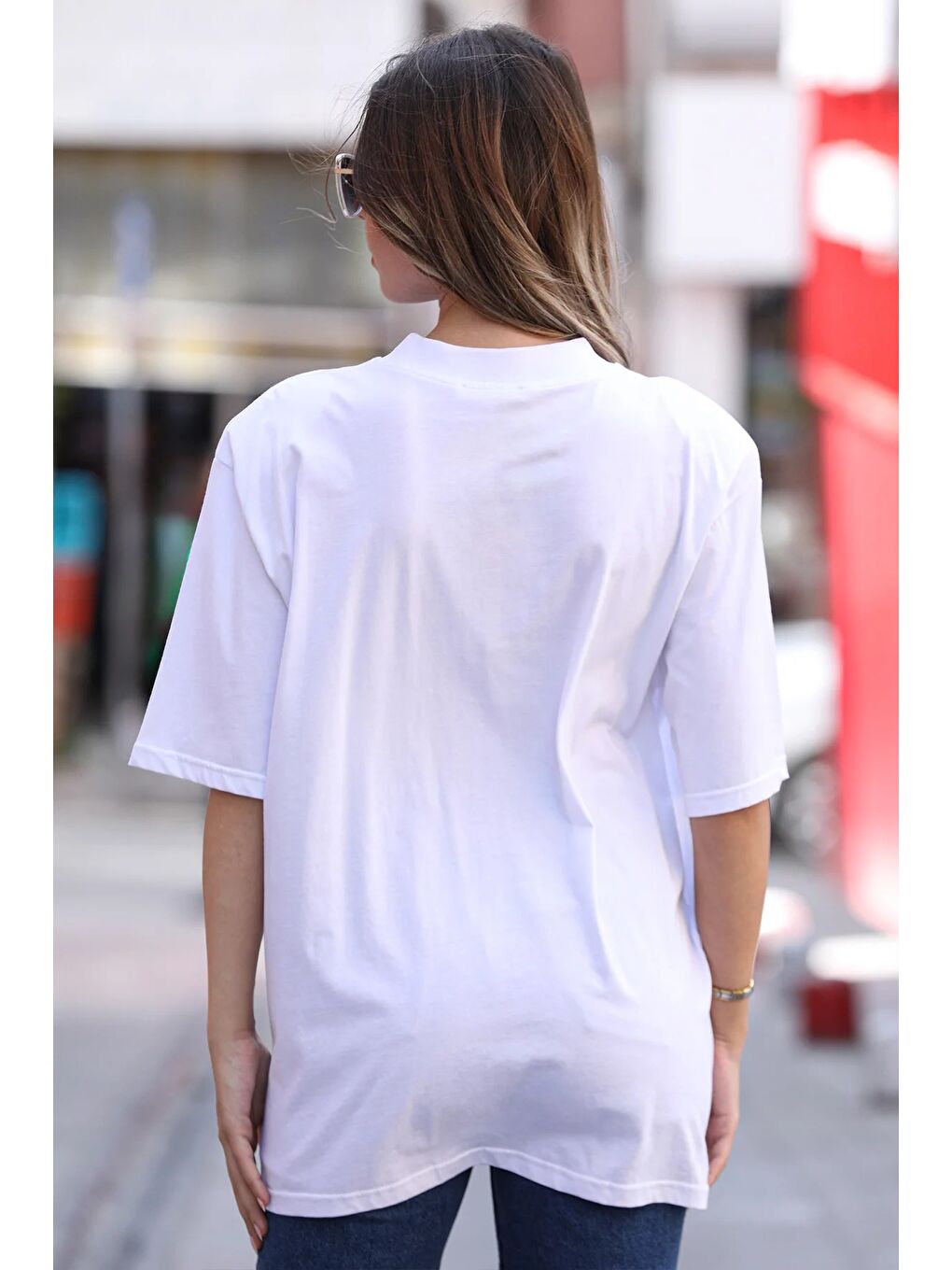 Beyaz Basic Salaş Kadın Tişört-4
