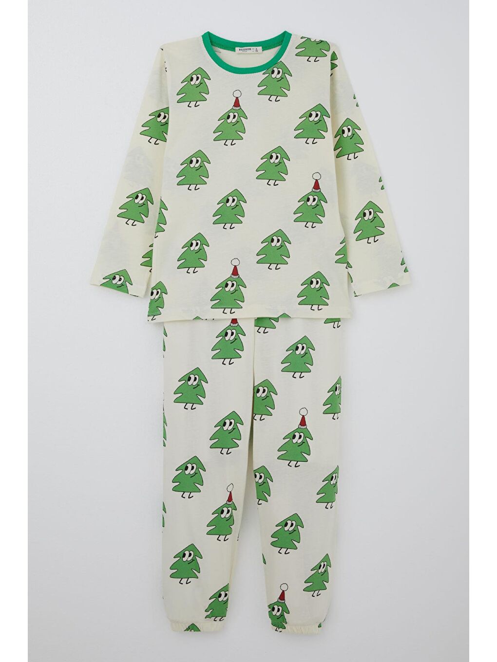 Ekru Erkek Çocuk Pijama Takımı Yılbaşı Temalı Gülümseyen Zıp Zıp Çamlar Krem (4-6 Yaş)
