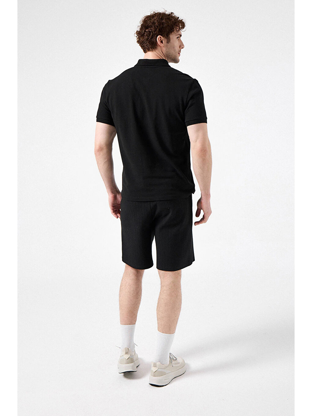 Siyah % 100 Pamuk Regular Fit Düğmeli Polo Yaka T Shirt 6SM5044-BK-4