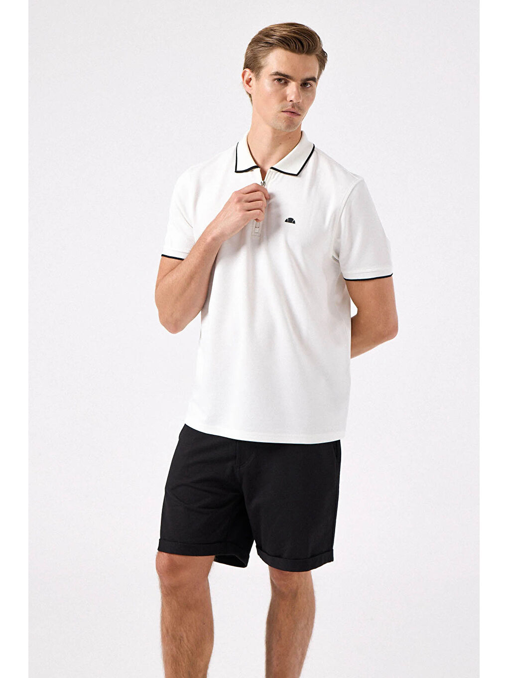 Beyaz % 100 Pamuk Şerit Detaylı Yarım Fermuarlı Polo Yaka T Shirt 6SM5006-OF