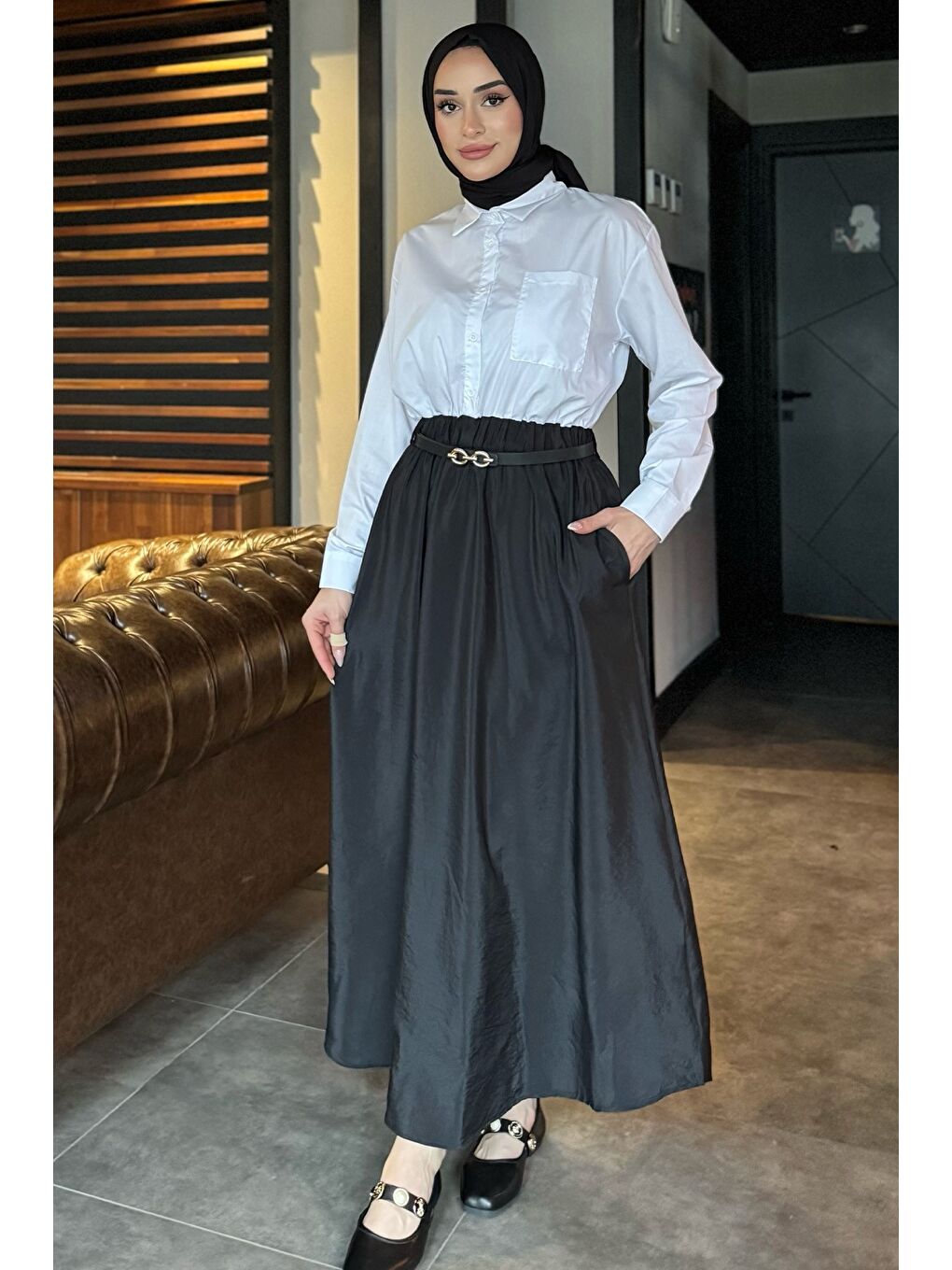 Siyah Cep Detaylı Kemerli Yazlık Tesettür Elbise-3