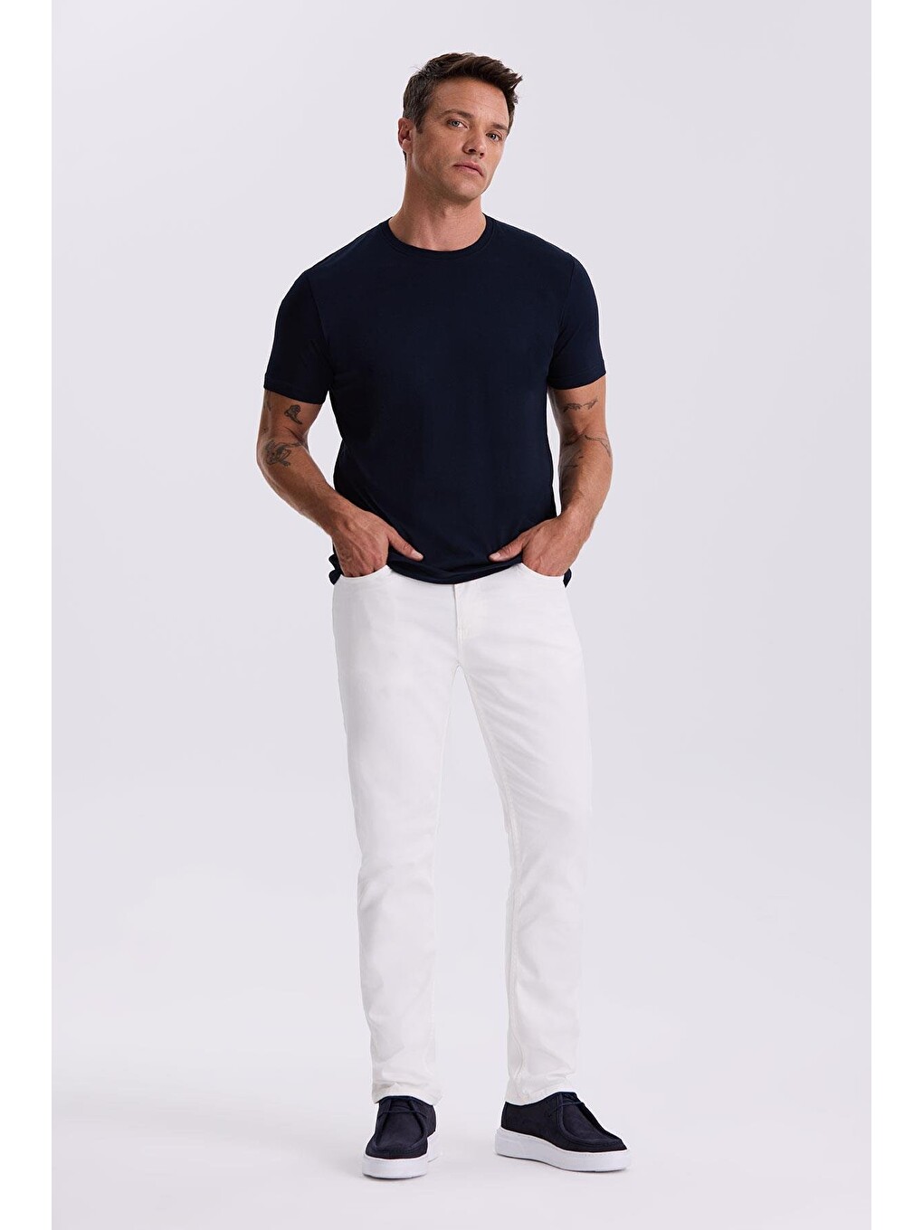 Lacivert %100 Pamuk Slim Fit Bisiklet Yaka Basic Tişört-1