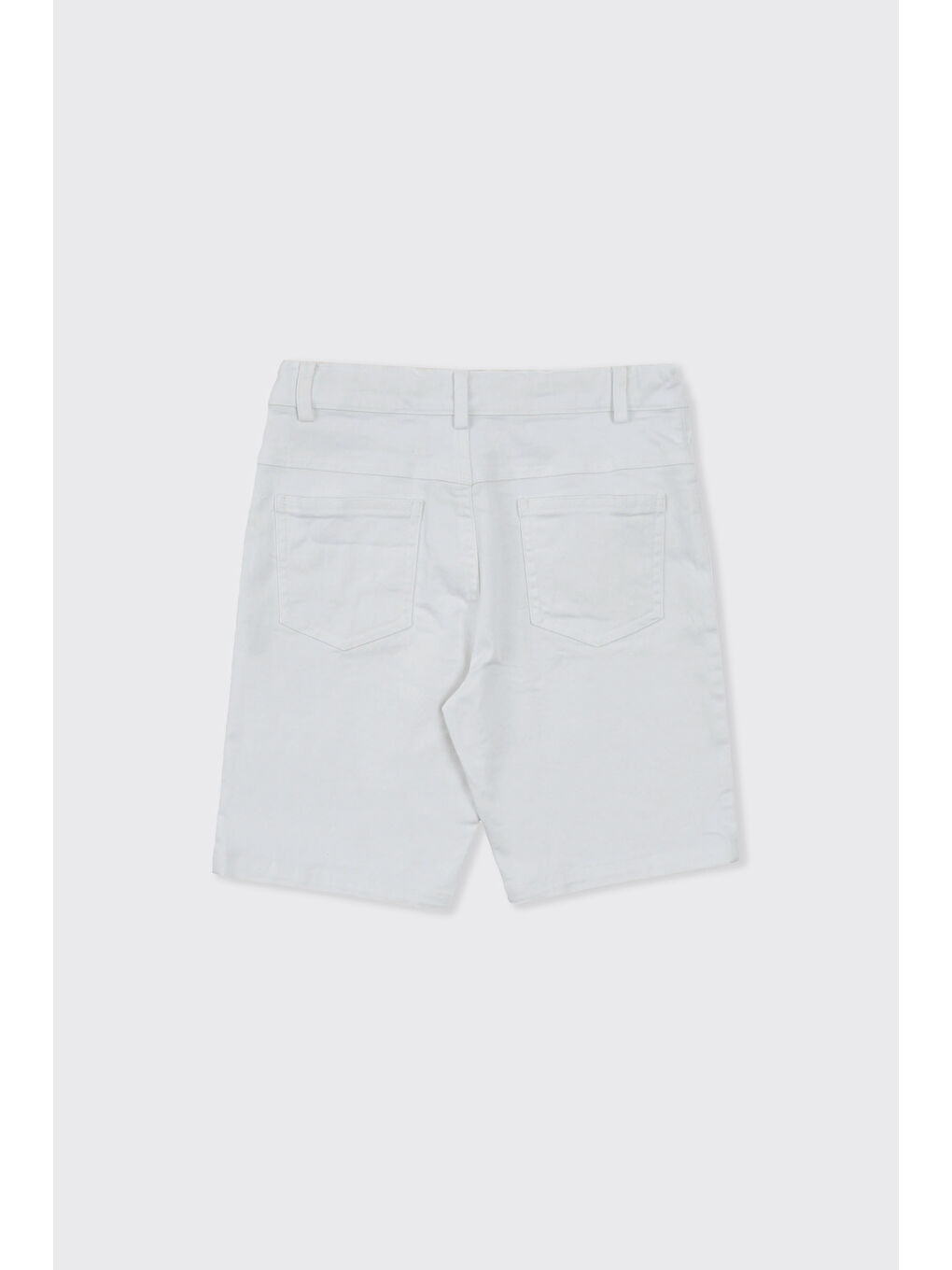 Erkek Çocuk Beyaz Şort-1