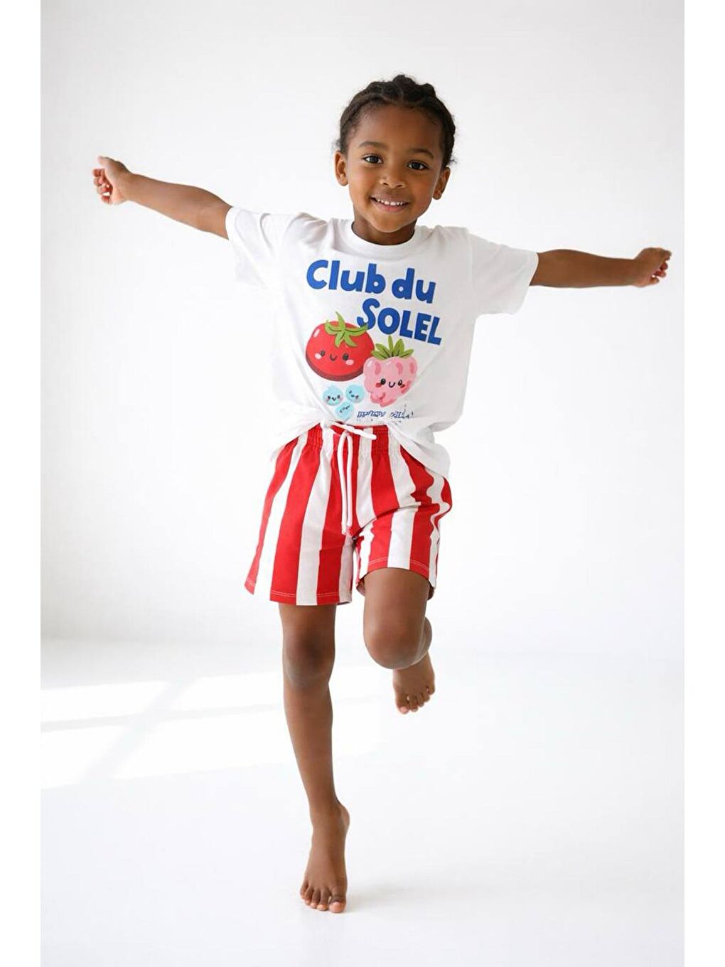 Lila Kız Çocuk Pamuklu Ekru Meyve Baskılı T-Shirt Ve Kırmızı Çizgili Şort Alt Üst Takım-1