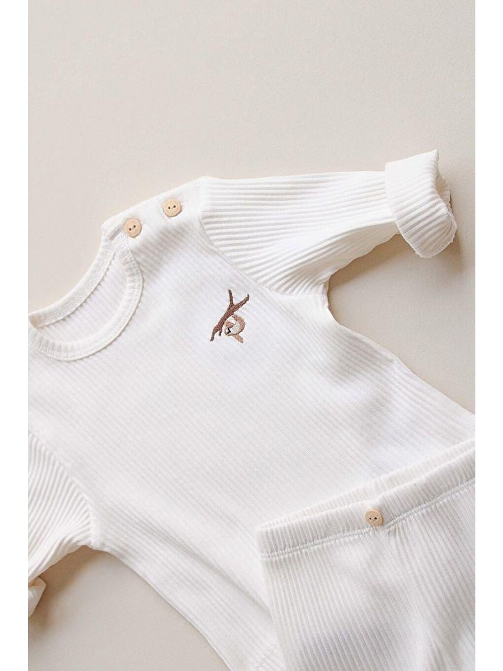 Sloth Beyaz Alt Üst Takım-10