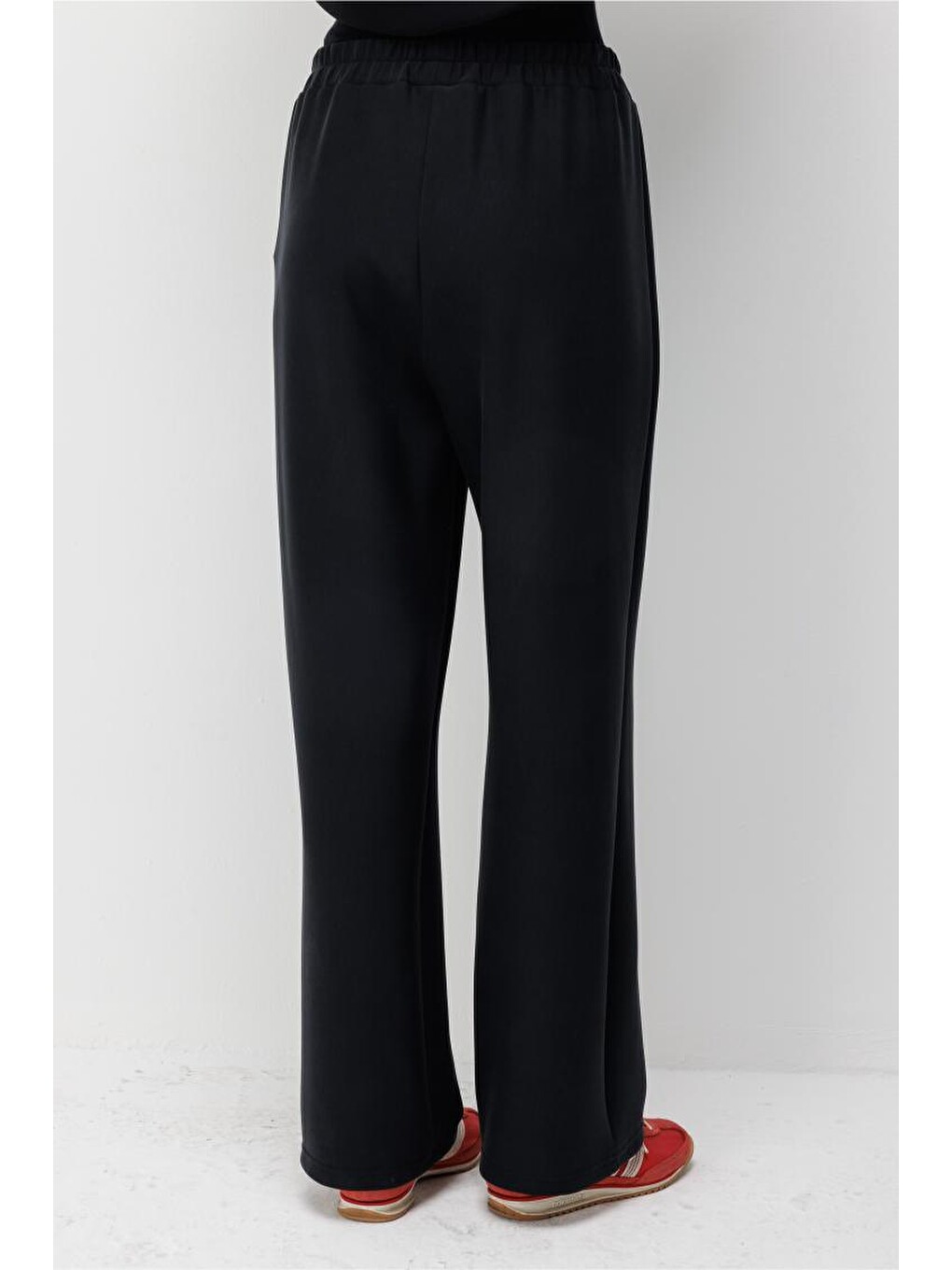 Modal Karışımlı Lastikli Örme Siyah Pantolon-2