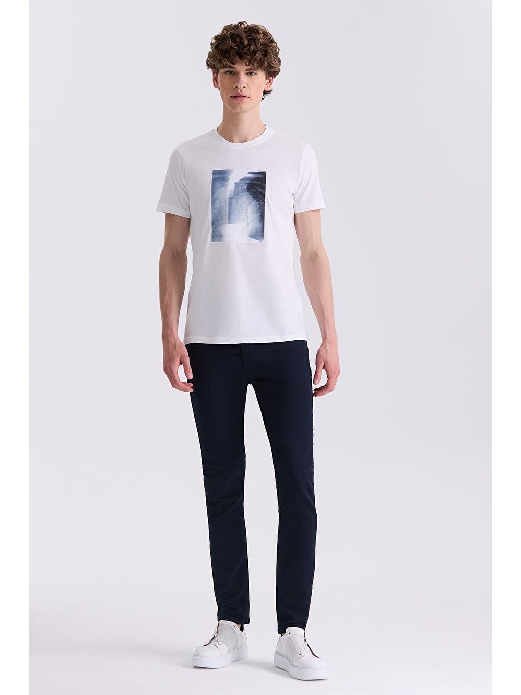 Beyaz Slim Fit Baskılı Bisiklet  Yaka T-Shirt-1