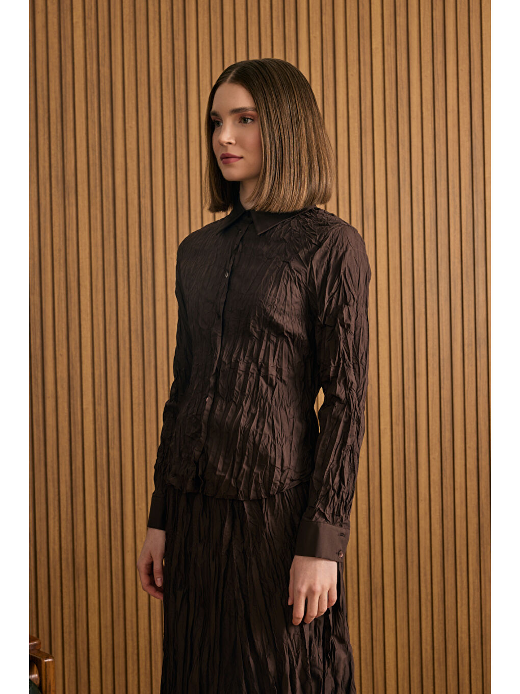 Kahverengi Kraşlı Pamuk Gömlek-4