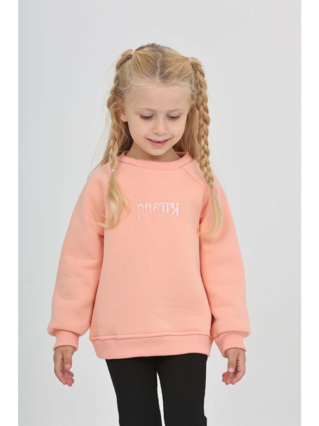 Pembe Kız Çocuk Nakışlı Bisiklet Yaka Reglan Kol  Sweatshırt 24909-5