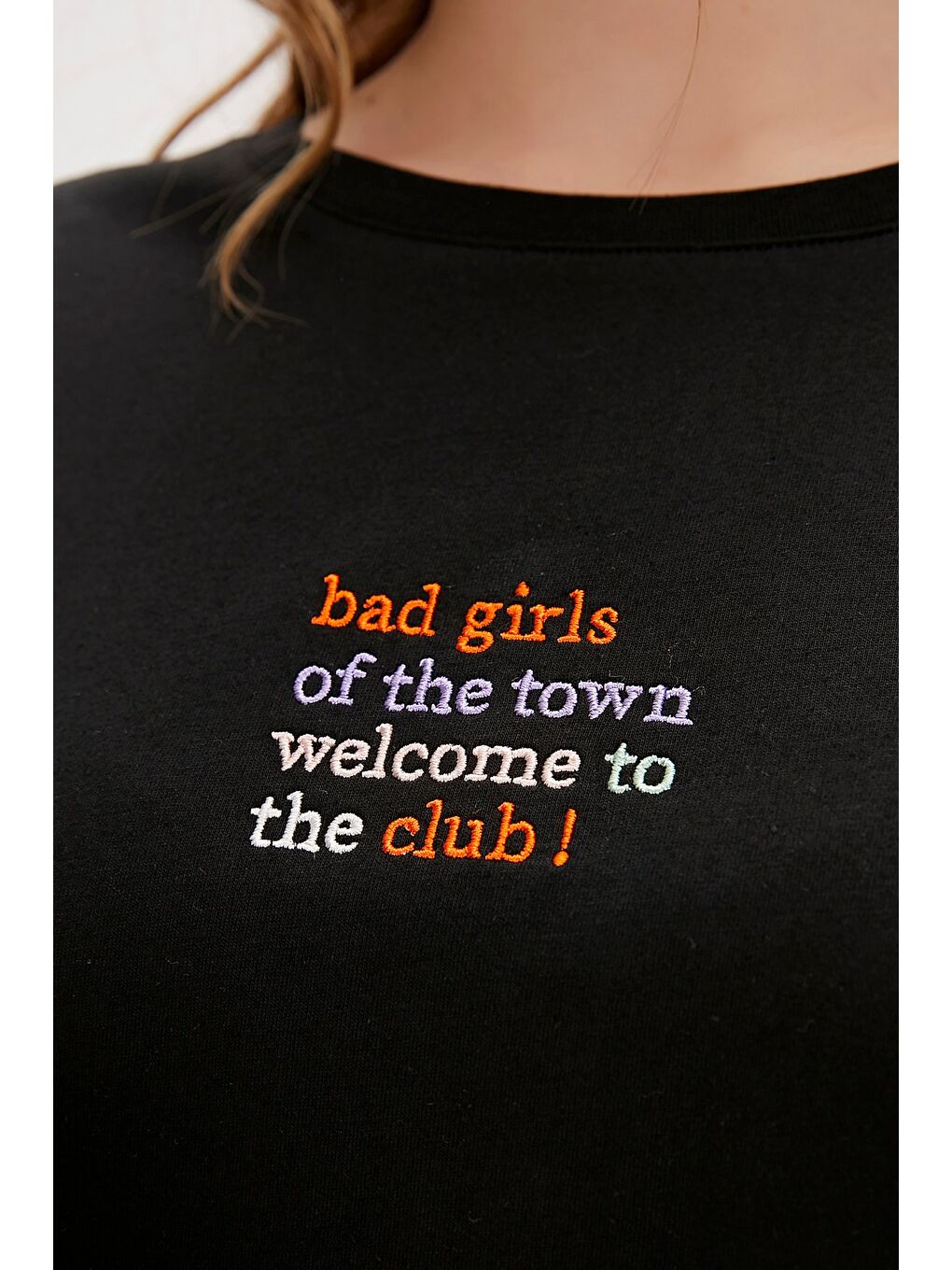 Town Siyah Baskılı Kadın Tişört-1