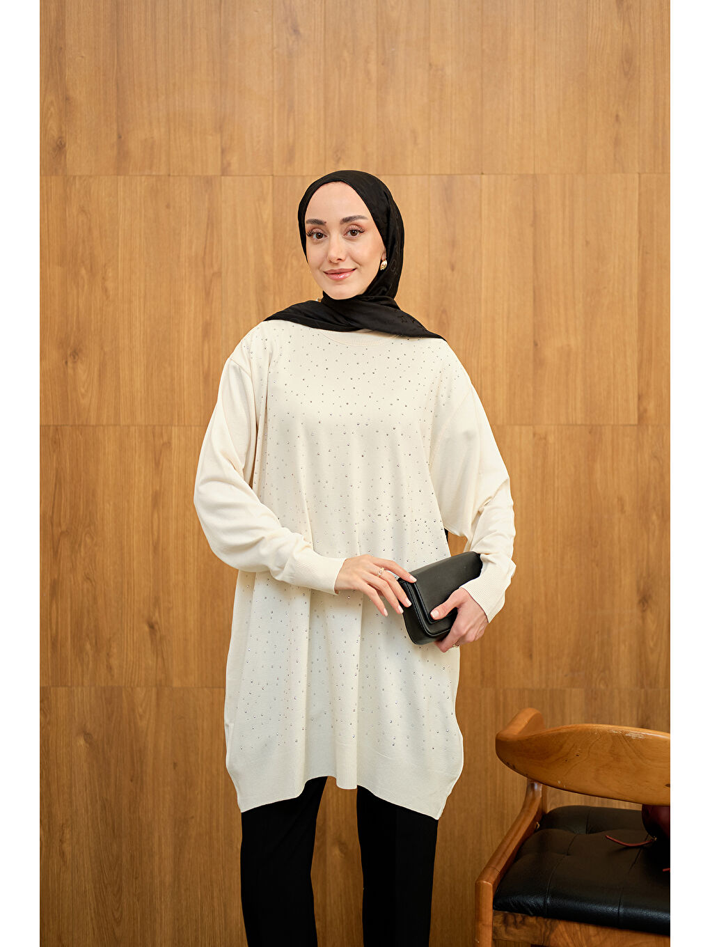 Ekru Kadın Taş Detay Triko Tunik Krem-1