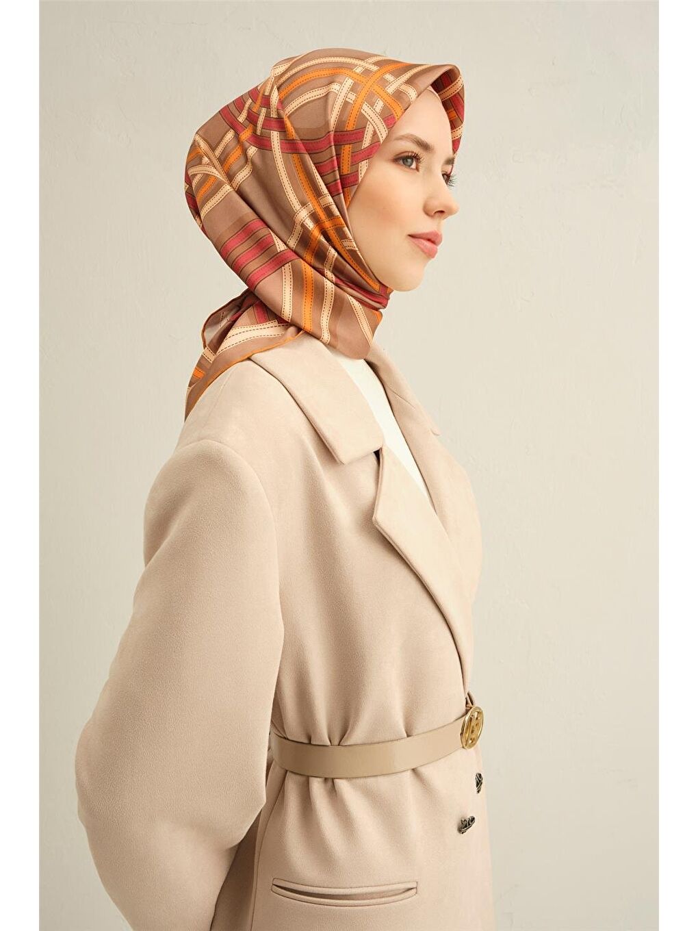 Kahverengi Desenli Saf İpek Sura Eşarp 9333 03