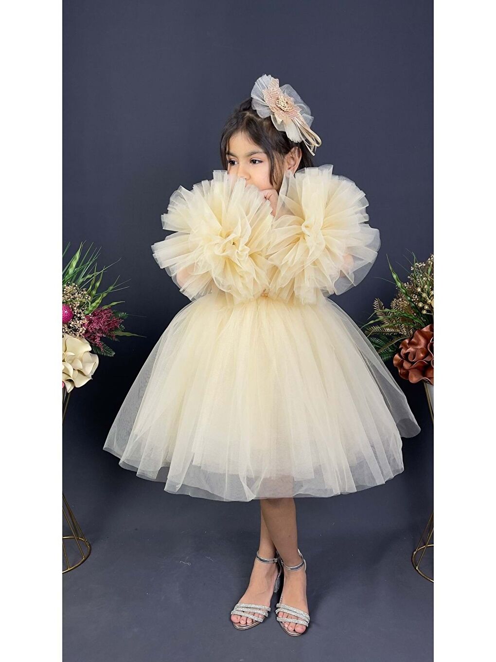 Ekru Şifon Robalı Ponpon Kol Pul Payetli Kız Çocuk Kabarık Etek Tütülü Abiye-1