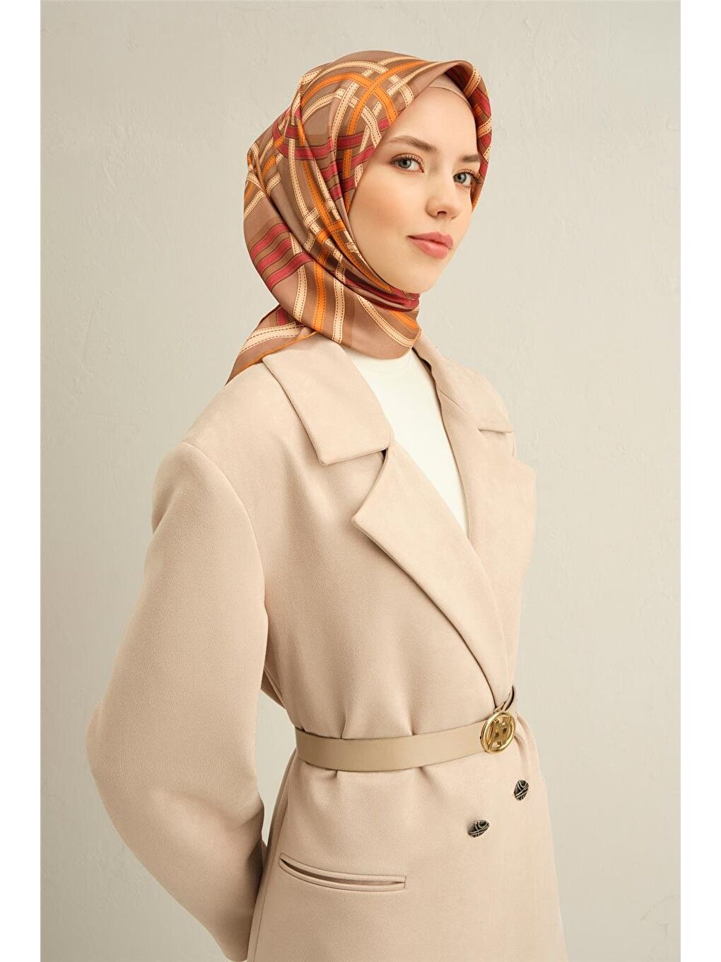 Kahverengi Desenli Saf İpek Sura Eşarp 9333 03-1