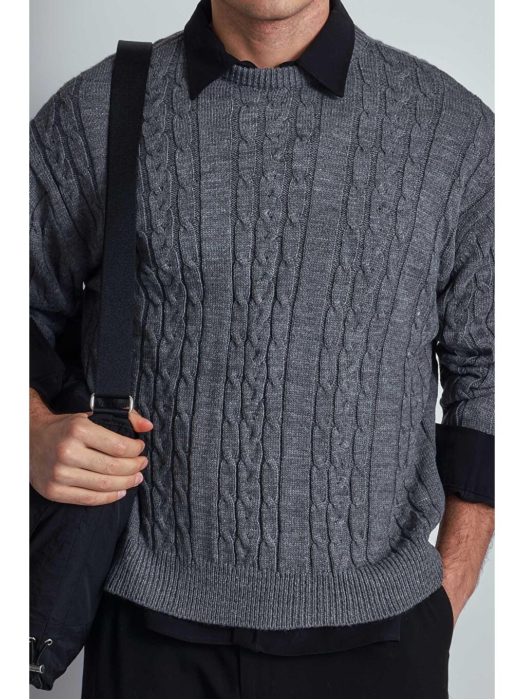 Erkek Relax Fit Örgü Desenli Triko Kazak Gri-2