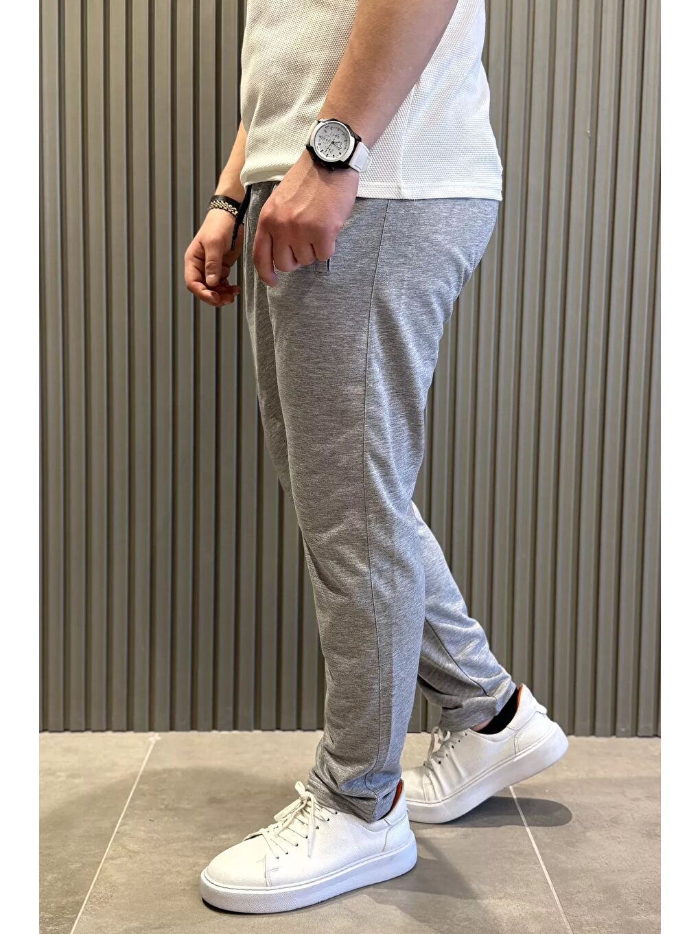 Gri Cep Fermuarlı Erkek Eşofman Altı-1