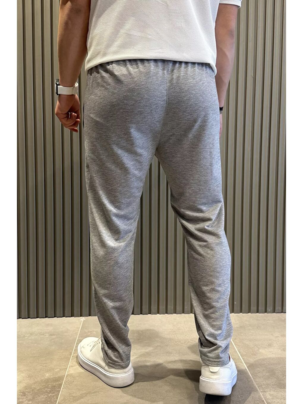 Gri Cep Fermuarlı Erkek Eşofman Altı-2