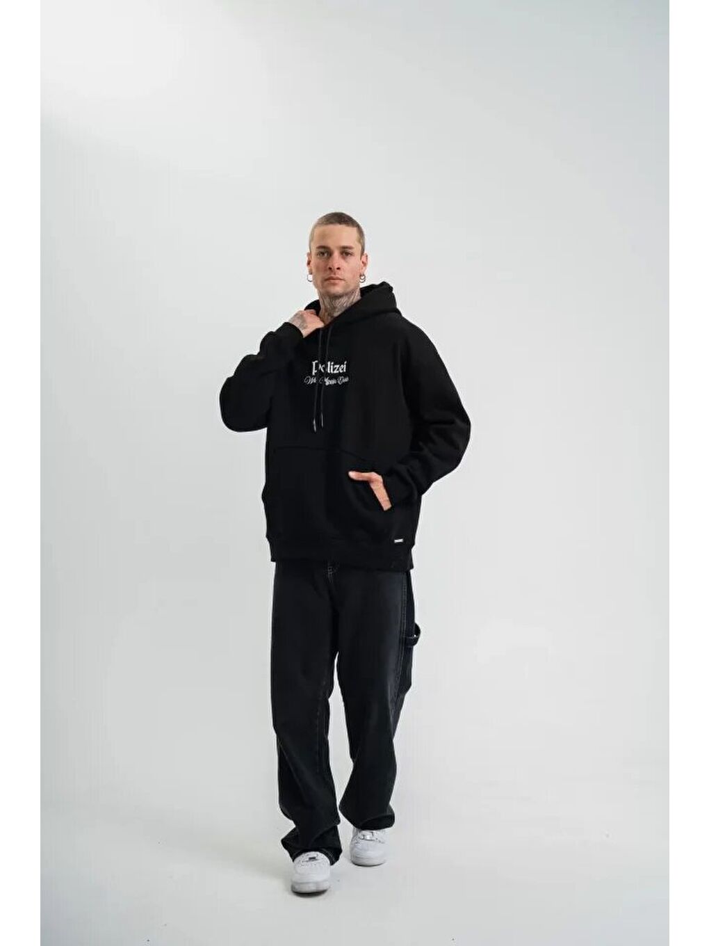 Siyah Premium Kalite Kapüşonlu Dijital Patchli Sweatshirt-1