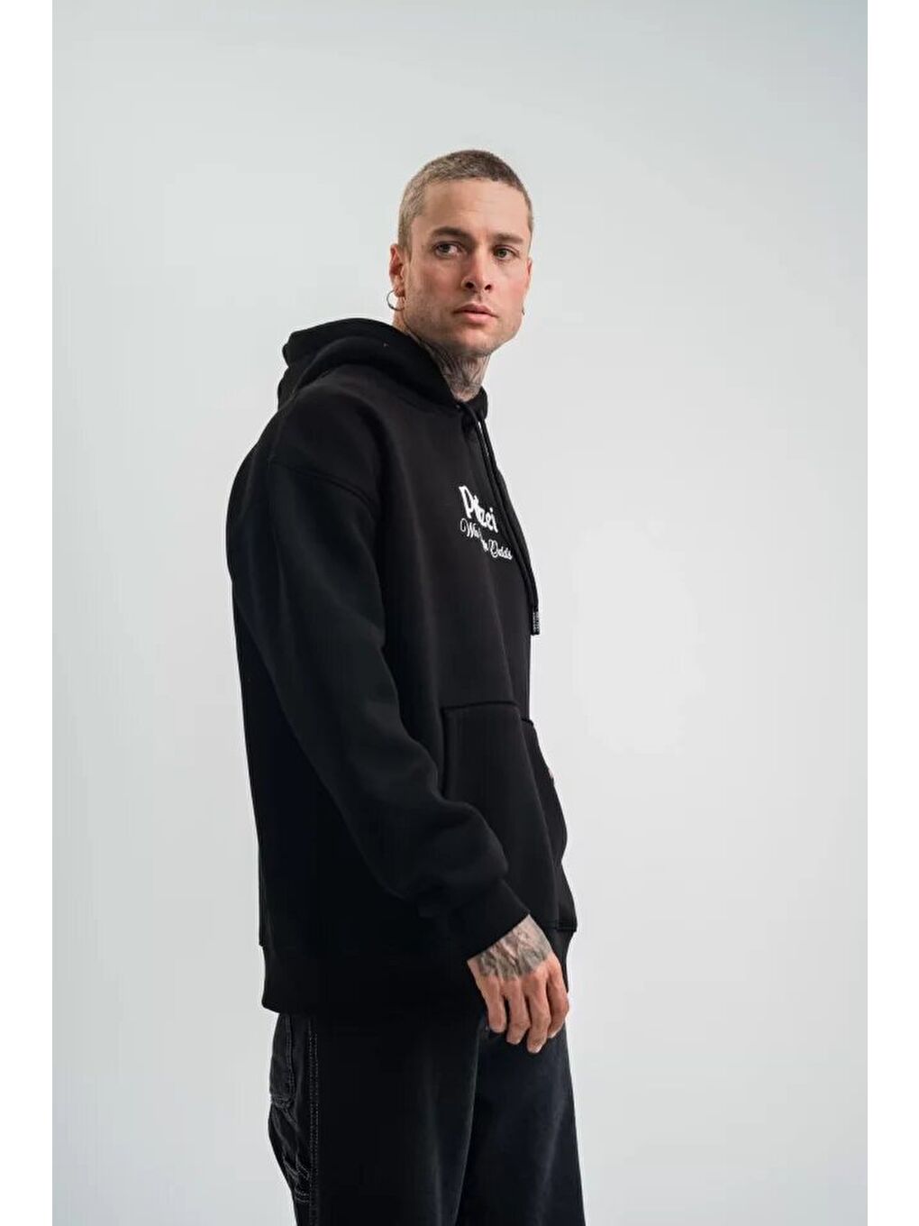 Siyah Premium Kalite Kapüşonlu Dijital Patchli Sweatshirt-2