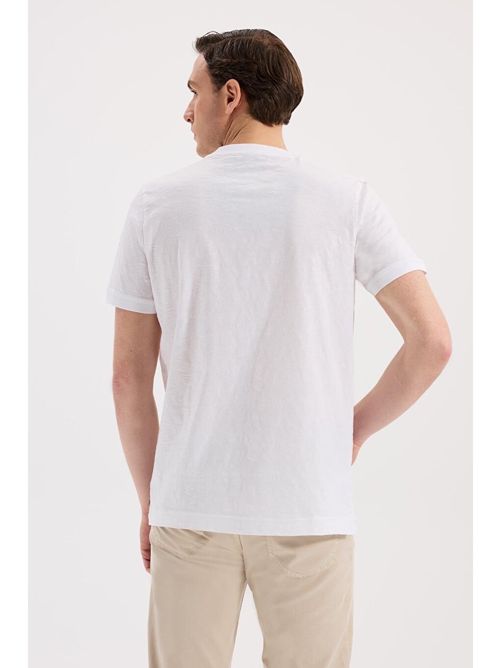 Beyaz Slim Fit Bisiklet Yaka Desenli %100 Pamuk T-Shirt-3