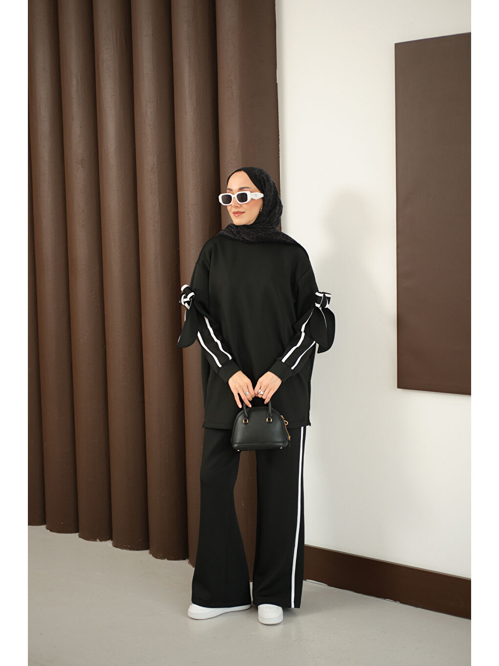 Kadın Fiyonk Detaylı İkili Takım Siyah-3