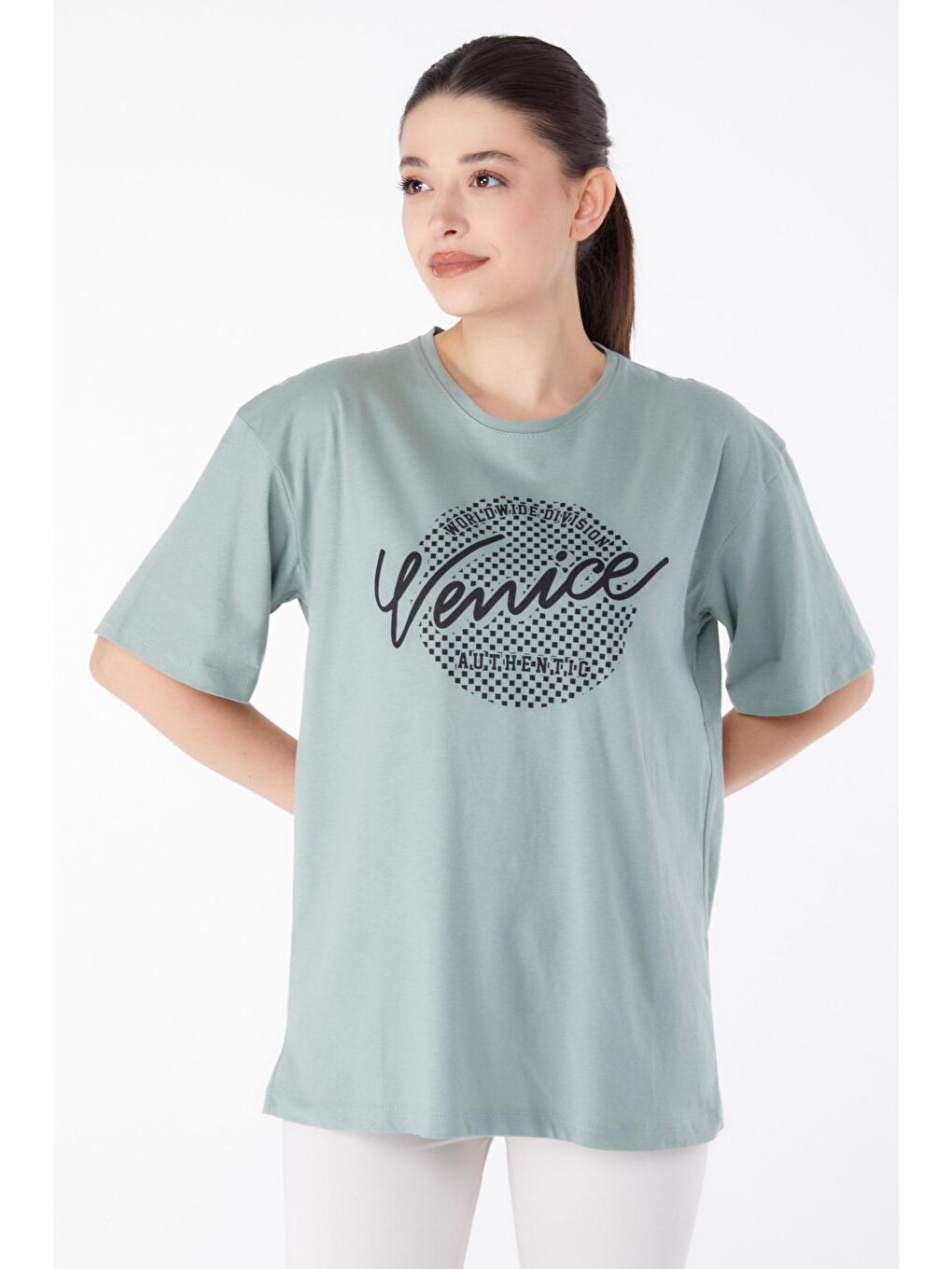 TOFİSA Yeşil Düz Bisiklet Yaka Kadın Yeşil Baskılı Kısa Kollu T-Shirt  - 25392