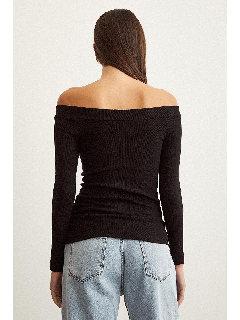 Siyah Kayık Yaka Bluz-4