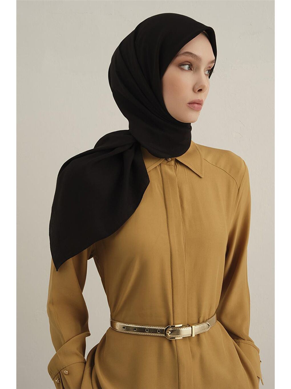 Siyah Bordürlü Lyocell Eşarp 01-1