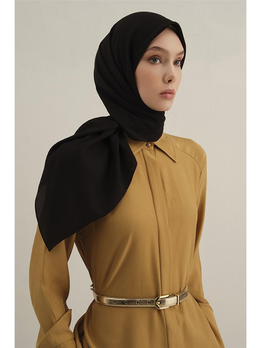 Siyah Bordürlü Lyocell Eşarp 01-2