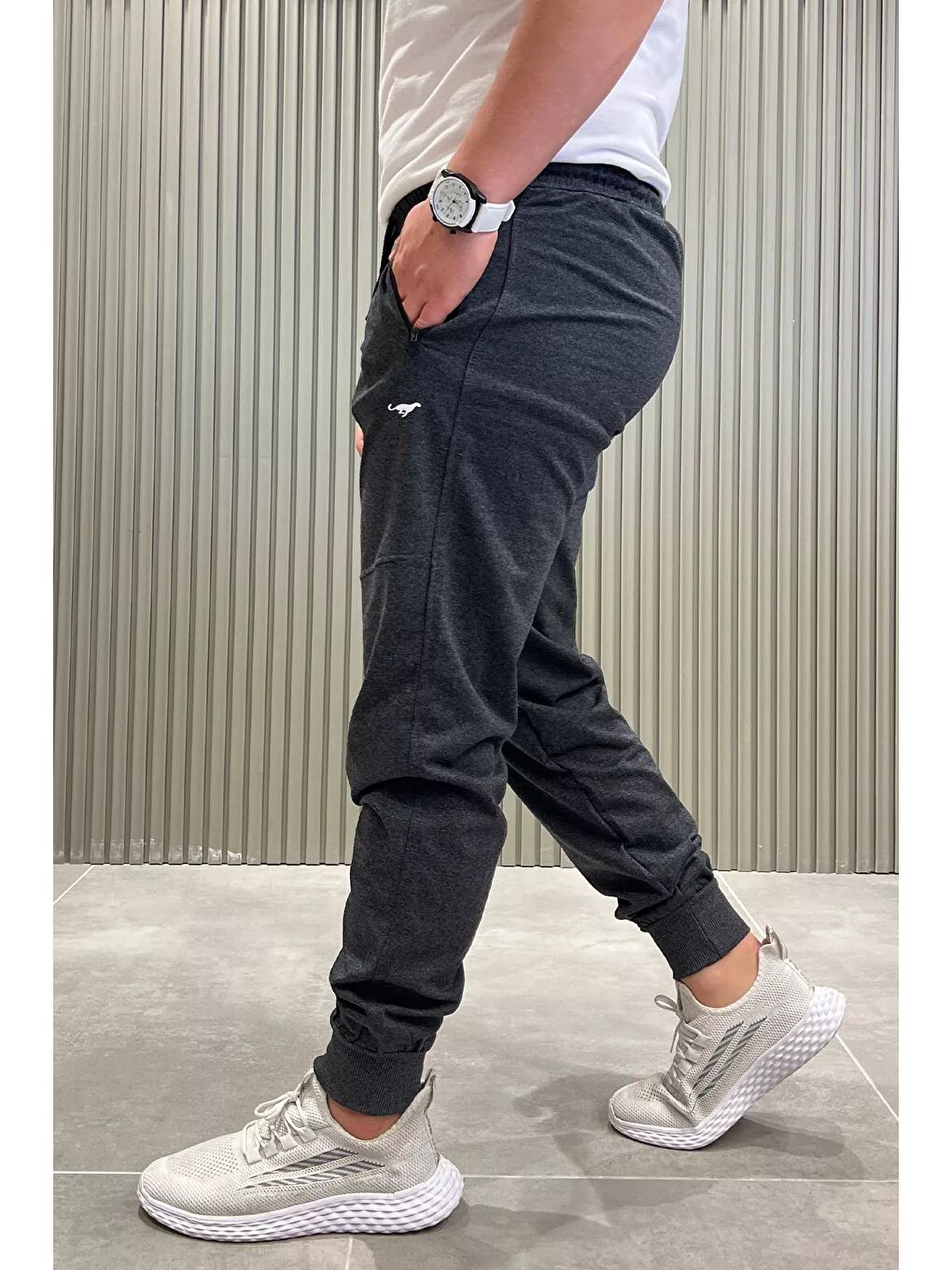 Antrasit Erkek Paça Ribanalı Jogger Eşofman Altı-1