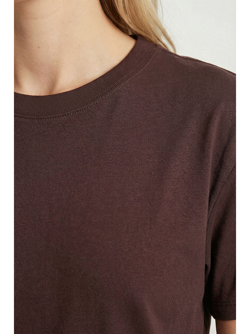 Kahverengi Basic Modal T-shirt KAHVERENGİ LMC0084-3