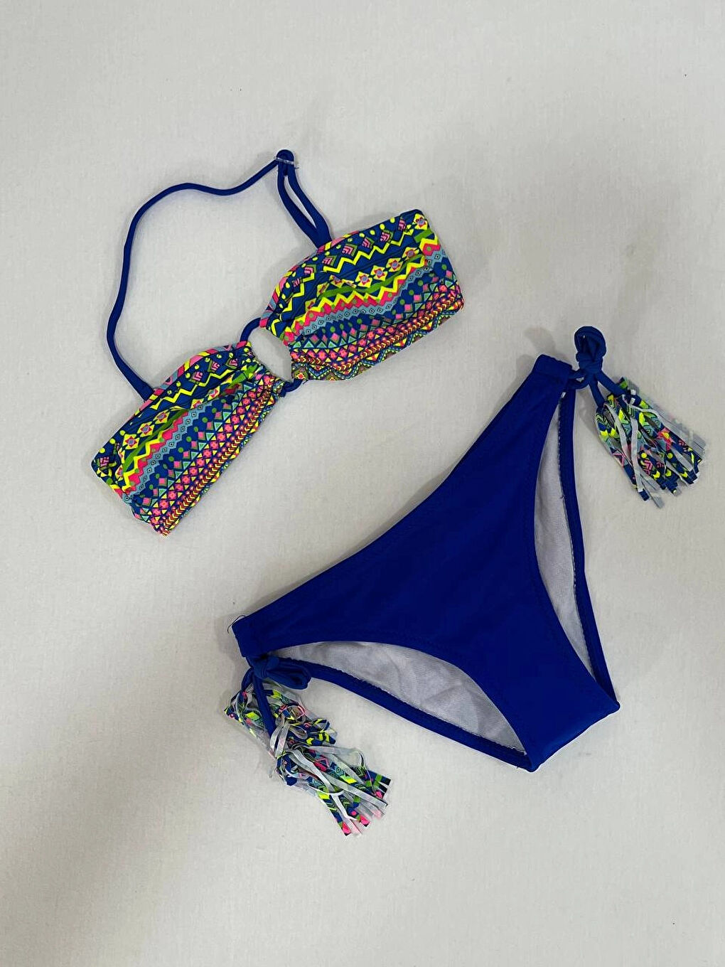 Kız Çocuk Mavi Çok Renkli İp Detaylı Astarlı 4-12 Yaş Üçgen Bikini Takım HZL24S-LC1904-1