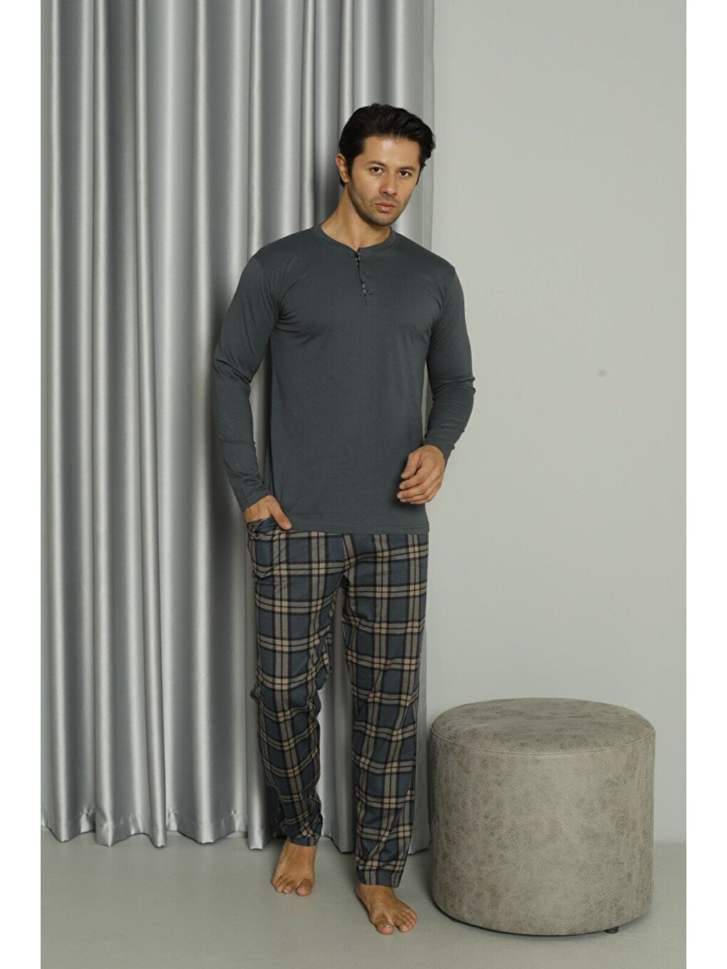 Gri Erkek %100 Doğal Pamuk Ekoseli Uzun Kollu Düğmeli Yüksek Kaliteli Pijama Takımı